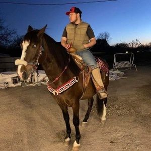 Meet your Posher, Joshua